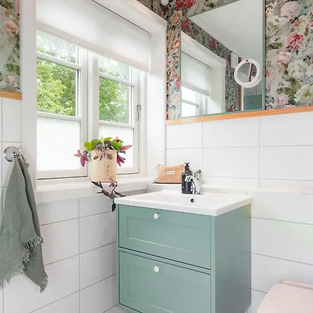 Nyaraló Sunny Paradise By The Sea *