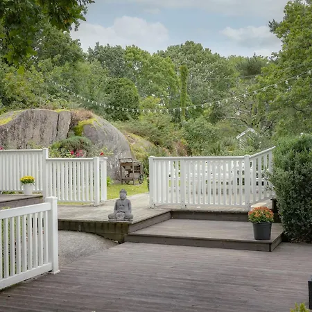 Nyaraló Sunny Paradise By The Sea *